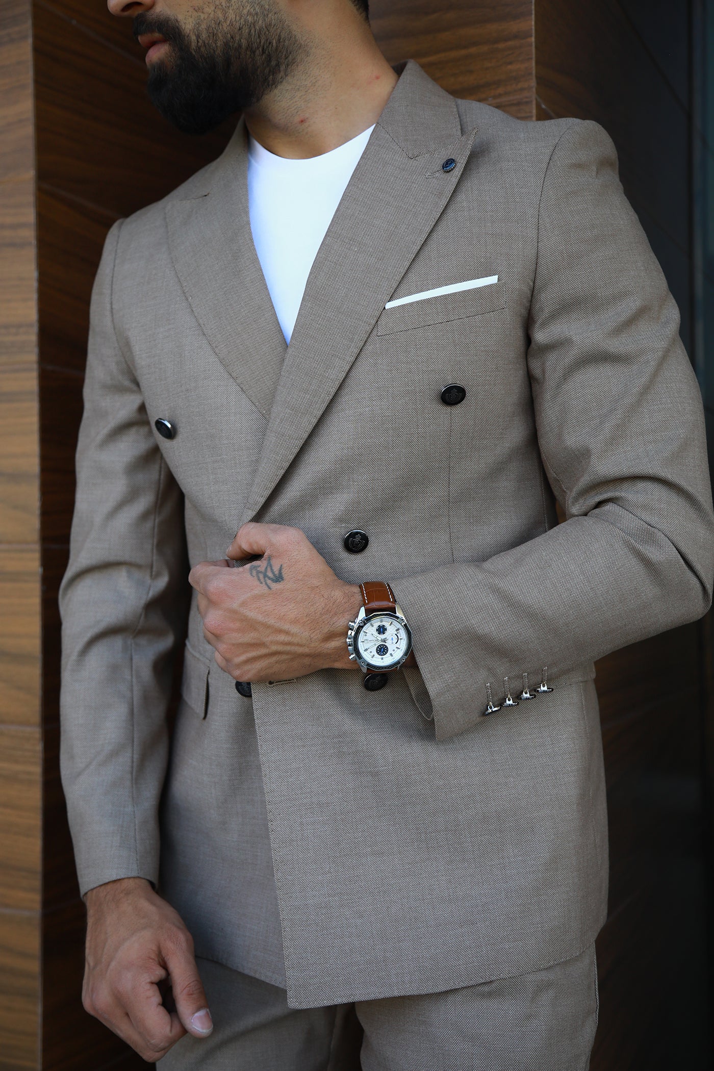 Double Breasted Suit - Beige